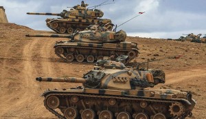 دبابات تركية على الحدود السورية